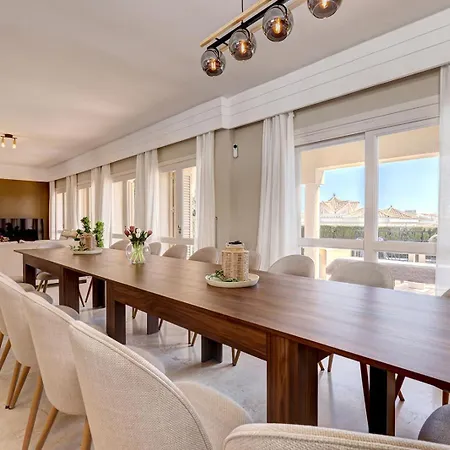 Villa 11 By Lirios Village - Fantastic Location, Private Pool, Ping Pong Table & Marbella