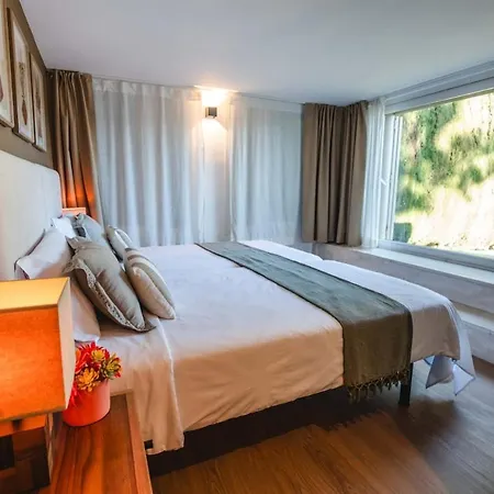 11 By Lirios Village - Fantastic Location, Private Pool, Ping Pong Table & Villa